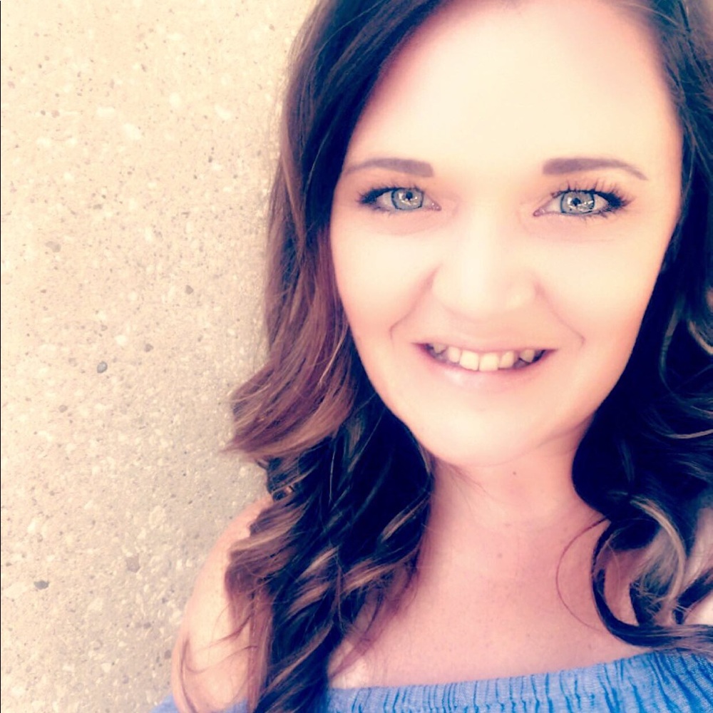 Meet your Posher, Joy